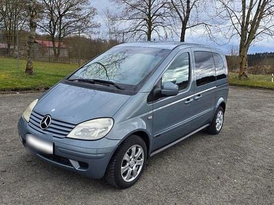 Gebraucht Mercedes Vaneo 125 PS (91 kW) 2004 Grau Van / Kleinbus