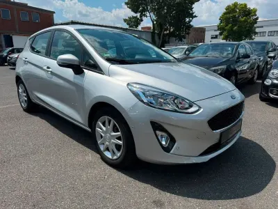Gebraucht Ford Fiesta Cool & Connect 101 PS (74 kW) 2018 Silber Kleinwagen