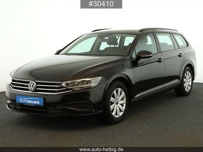 Gebraucht VW Passat 150 PS (110 kW) 2022 Schwarz Kombi