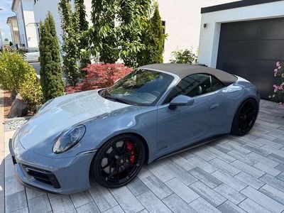 Porsche 911 Carrera GTS