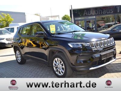 Używany Jeep Compass Altitude 131 KM (96 kW) 2024 Czarny SUV