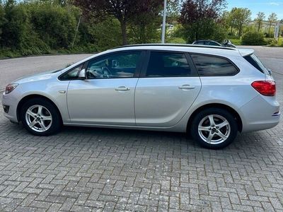 gebraucht Opel Astra sport tourer 1,7 cdti