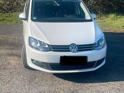 Gebraucht VW Sharan 150 PS (110 kW) 2016 Weiß Van / Kleinbus