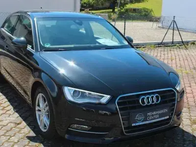 Gebraucht Audi A3 Ambition 125 PS (91 kW) 2015 Schwarz Limousine