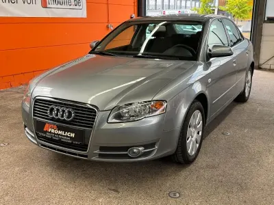 Gebraucht Audi A4 131 PS (96 kW) 2006 Grau Limousine