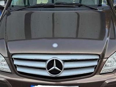 Gebraucht Mercedes Viano Edition 224 PS (164 kW) 2014 Braun Van / Kleinbus