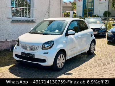 Gebraucht Smart ForFour Passion 90 PS (66 kW) 2017 Weiß Kleinwagen