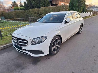 Mercedes E220