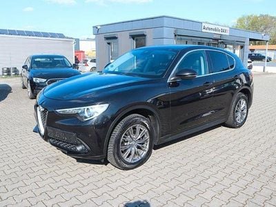 Gebraucht Alfa Romeo Stelvio Super 209 PS (153 kW) 2017 Schwarz SUV