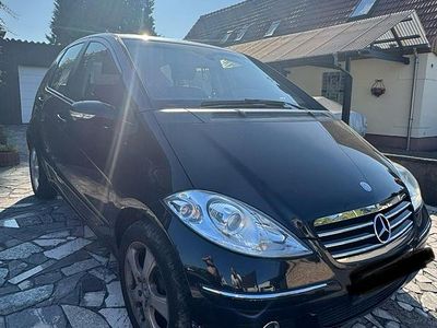 Mercedes A200