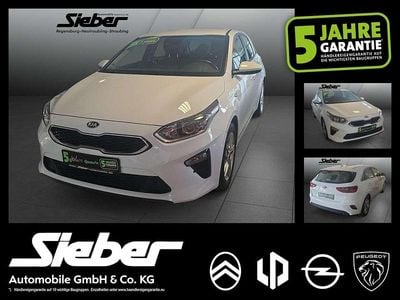 Gebraucht Kia Ceed Vision 140 PS (102 kW) 2021 Cararraweiss Kleinwagen