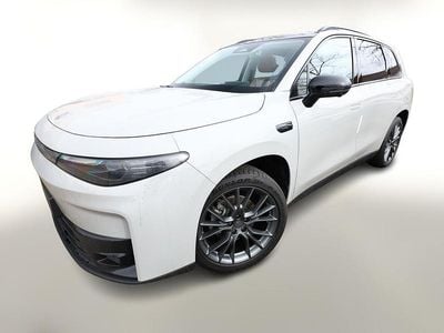 Neu Leapmotor C10 215 PS (158 kW) 2025 Grau SUV