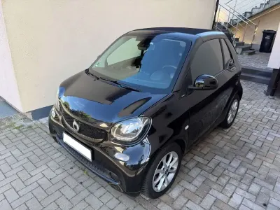 Gebraucht Smart ForTwo Cabrio Prime 71 PS (52 kW) 2016 Schwarz Cabrio