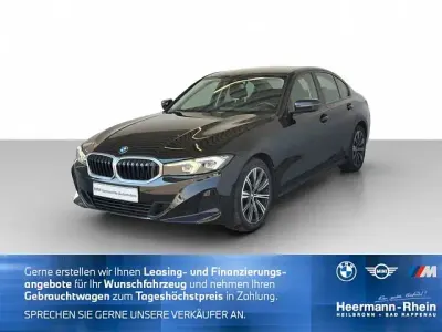 Gebraucht BMW 318 150 PS (110 kW) 2023 Schwarz Limousine