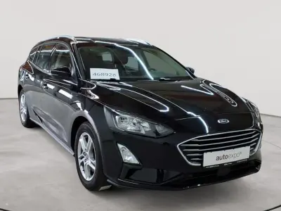 Gebraucht Ford Focus Cool & Connect 120 PS (88 kW) 2021 Obsidianschwarz metallic Kombi