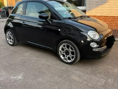 Gebraucht Fiat 500 Lounge 69 PS (50 kW) 2016 Schwarz Kleinwagen