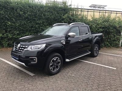 Renault Alaskan