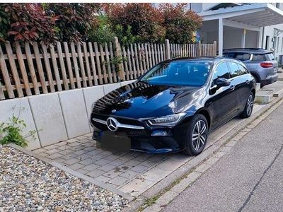 Gebraucht Mercedes CLA250e Shooting Brake 218 PS (160 kW) 2020 Schwarz Kombi