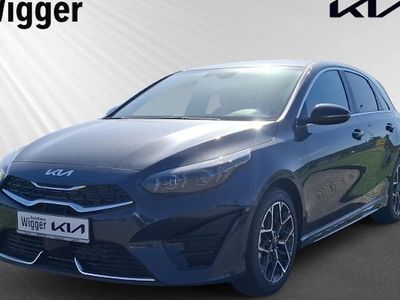 Nouă Kia Ceed GT-Line 150 CP (110 kW) 2025 Gri Hatchback