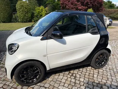 Gebraucht Smart ForTwo Electric Drive Prime 60 kW (82 PS) 2021 Weiß Cabrio