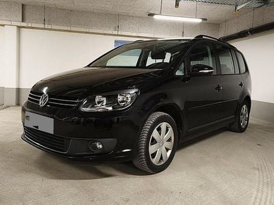 Gebraucht VW Touran 105 PS (77 kW) 2014 Schwarz Van / Kleinbus
