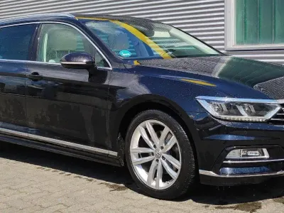Gebraucht VW Passat R-line 190 PS (139 kW) 2019 Schwarz Kombi