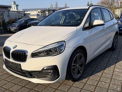 Gebraucht BMW 218 Sport Line 150 PS (110 kW) 2018 Alpinweiss iii Van / Kleinbus