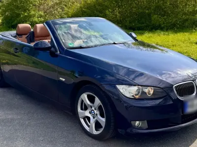 Gebraucht BMW 320 Cabriolet 177 PS (130 kW) 2008 Blau Cabrio