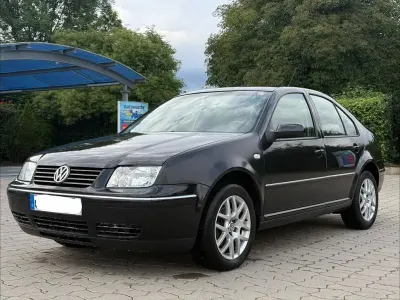 Gebraucht VW Bora 116 PS (85 kW) 2002 Schwarz Limousine