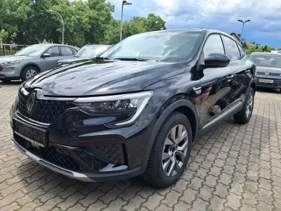 Neu Renault Arkana Techno 140 PS (102 kW) 2026 Schwarz SUV