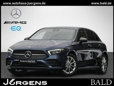 Denimblau metallic Gebraucht 2022 Mercedes A250 AMG Limousine | 26.870 € (Guter Preis)