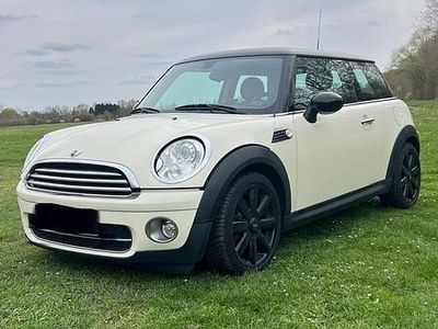 Gebraucht Mini Cooper D 109 PS (80 kW) 2009 Weiß Kleinwagen