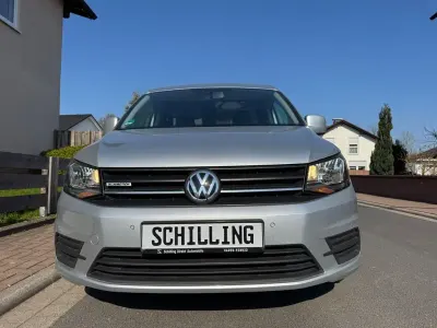 Gebraucht VW Caddy 110 PS (80 kW) 2019 Reflexsilber Van / Kleinbus