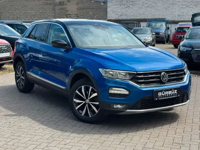 Gebraucht VW T-Roc Style 150 PS (110 kW) 2019 Ravennablau SUV