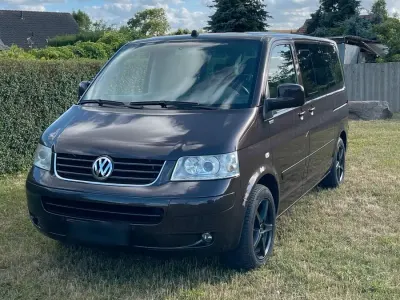 Gebraucht VW Multivan Edition 174 PS (127 kW) 2005 Braun Van / Kleinbus