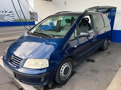 VW Sharan