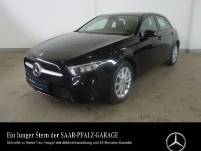 Gebraucht Mercedes A250 160 PS (117 kW) 2021 Schwarz Limousine