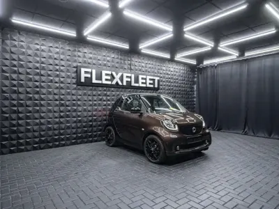 Gebraucht Smart ForTwo Cabrio 90 PS (66 kW) 2019 Tridion sicherheitszelle in bl Cabrio