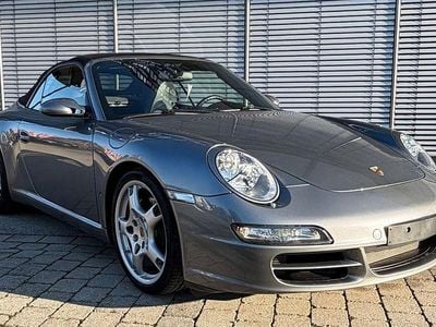 Second-hand Porsche 911 Carrera S Cabriolet 355 CP (261 kW) 2005 Gri Cabrio