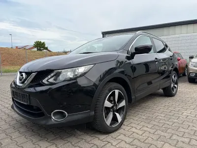 Gebraucht Nissan Qashqai 360º 116 PS (85 kW) 2017 Schwarz SUV