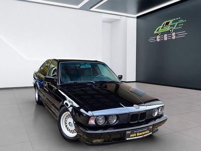 Gebraucht BMW 525 M Sport 192 PS (141 kW) 1993 Schwarz Limousine