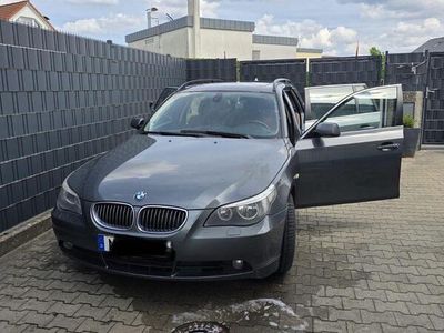 BMW 525