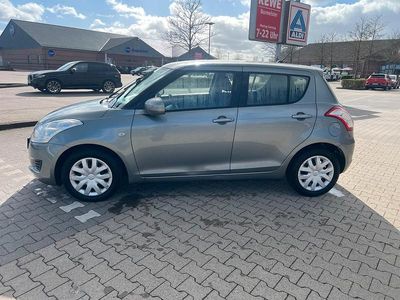 Usata Suzuki Swift 94 CV (69 kW) 2011 Argento Utilitaria