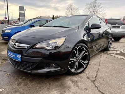 Gebraucht Opel Astra GTC Excite 200 PS (147 kW) 2017 Onyx schwarz Limousine