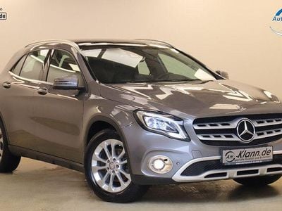 Gebraucht Mercedes GLA200 Urban 156 PS (114 kW) 2018 Grau SUV