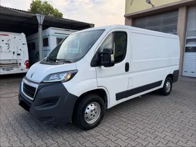 Gebraucht Peugeot Boxer 150 PS (110 kW) 2015 Weiß Van
