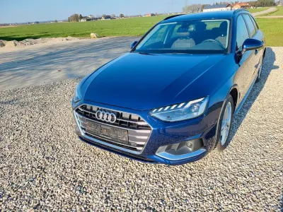 Gebraucht Audi A4 Advanced 204 PS (150 kW) 2021 Blau Kombi