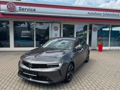 Gebraucht Opel Astra Elegance 131 PS (96 kW) 2023 Grau Kleinwagen