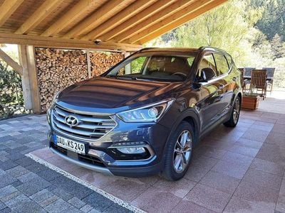 Second-hand Hyundai Grand Santa Fe Premium 197 CP (144 kW) 2015 SUV