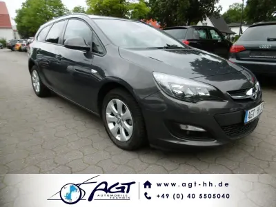 Gebraucht Opel Astra Style 140 PS (102 kW) 2014 Plat.anthr./rogrey/0j:silbergr Kombi